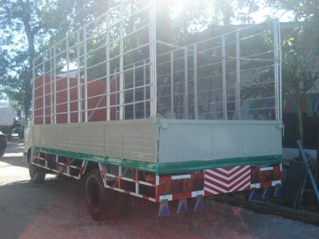 ขาย 6 ล้อ HINO FC กระบะคาร์โก้ ยาว 5.50 เมตร เครื่อง 120 แรงม้า