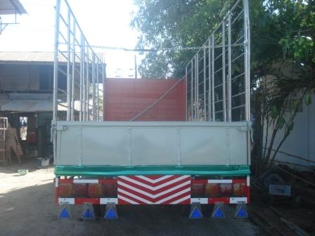 ขาย 6 ล้อ HINO FC กระบะคาร์โก้ ยาว 5.50 เมตร เครื่อง 120 แรงม้า