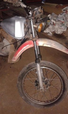 ขาย Suzuki TS125ER 6 เกียร์แห้งๆราคา 6000 บาทครับ