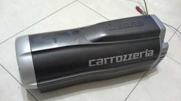 Sub Woofer Pioneer ขนาดกระทัดรัด เสียงเบสตึบๆ