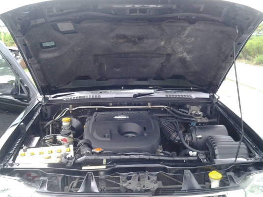 นิสสันฟรอนเทีย 3.0 ZDI ปี2005 รถมือเดียวใช้น้อย เดิมสีสวย