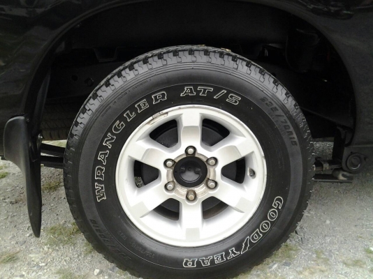 นิสสันฟรอนเทีย 3.0 ZDI ปี2005 รถมือเดียวใช้น้อย เดิมสีสวย