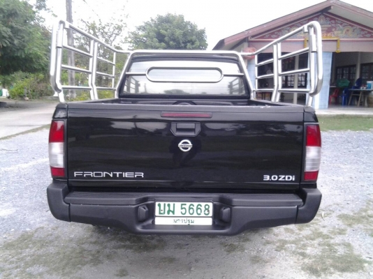 นิสสันฟรอนเทีย 3.0 ZDI ปี2005 รถมือเดียวใช้น้อย เดิมสีสวย