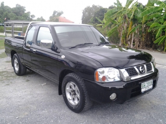 นิสสันฟรอนเทีย 3.0 ZDI ปี2005 รถมือเดียวใช้น้อย เดิมสีสวย