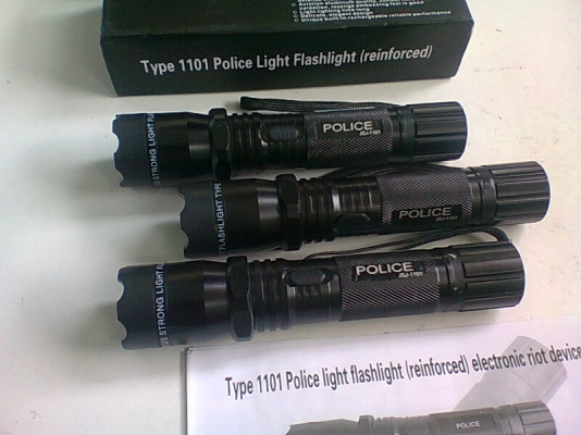 ไฟฉายช็อตไฟฟ้า