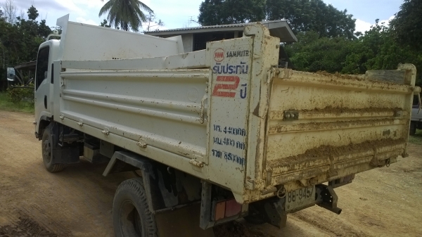 (มี4คัน)ขายดาวน์...ISUZU NPR 150แรง รุ่นเดียว ปีเดียวกัน ออกตามหลังกันและขายไปตามๆกัน...ทีละคัน