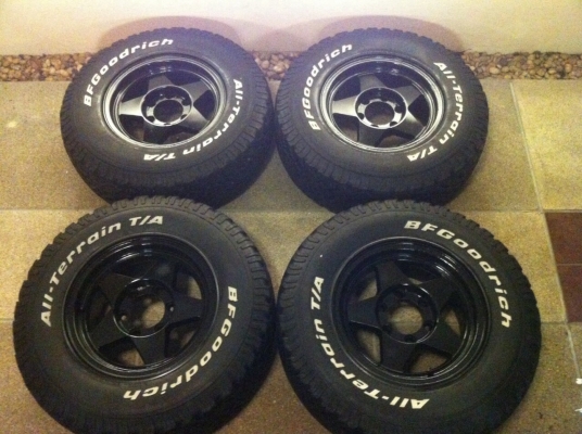 ขายล้อ off road 15 พร้อมยาง bf 30