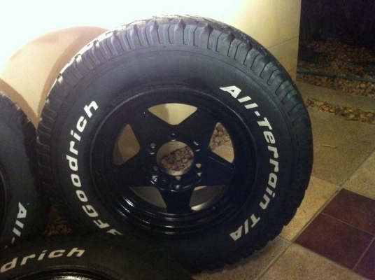 ขายล้อ off road 15 พร้อมยาง bf 30 ขายล้อ off road 15 พร้อมยาง bf 30