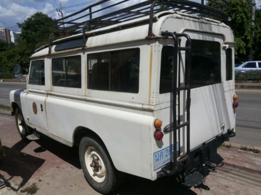 LAND ROVER series 2a ฐานล้อ 109 นิ้ว 4 wd