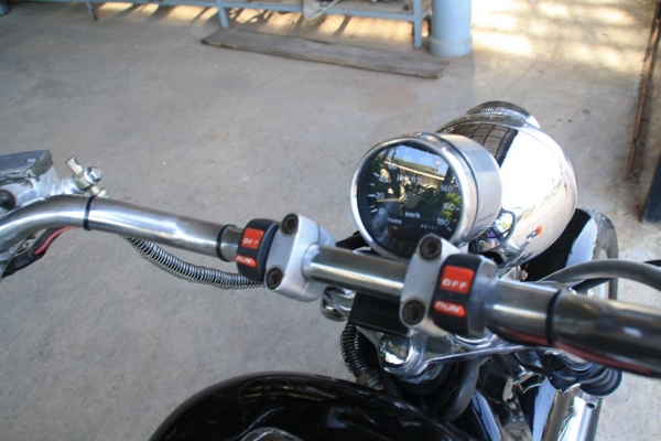 ขาย Intruder 750 เครื่องดี สีใหม่ ทะเบียนแท้ พร้อมโอน กำตังมาขับกลับได้เลย 79000