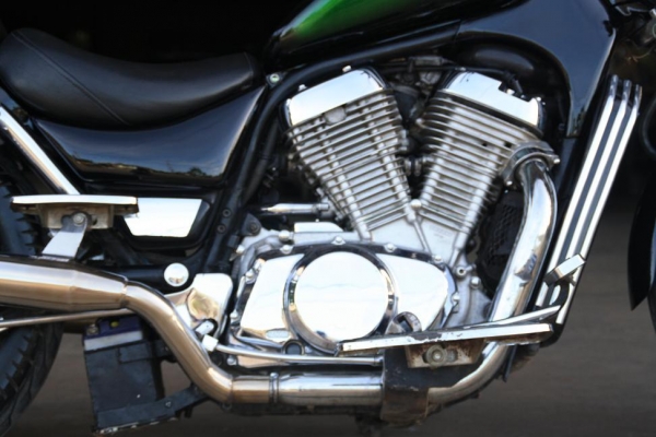 ขาย Intruder 750 เครื่องดี สีใหม่ ทะเบียนแท้ พร้อมโอน กำตังมาขับกลับได้เลย 79000