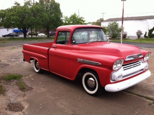 1958 Chevy Apache Truck 4X4 เดิม 1958 Chevy Apache Truck 4X4 เดิม