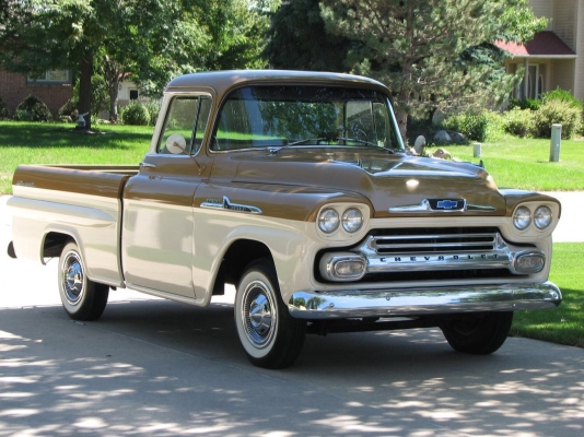 1958 Chevy Apache Truck 4X4 เดิม 1958 Chevy Apache Truck 4X4 เดิม
