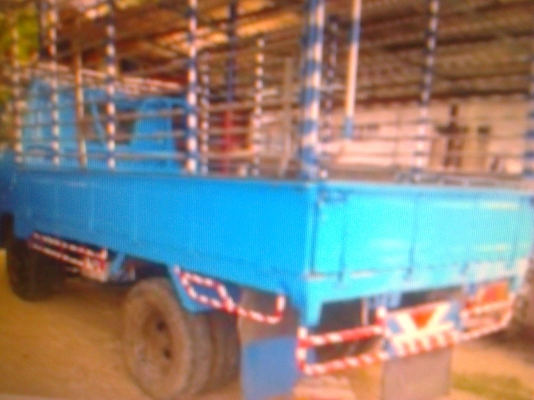 หกล้อ อีซูซุ TL100ฝาดำ ทะเบียนพร้อมโอน