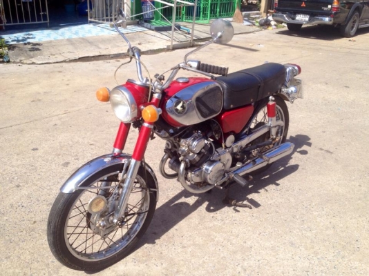 ขาย cb 175 k0 ทะเบียนเต็มพร้อมโอน เครื่องดีมากๆขี่มัน แท้ทั้งคัน สอบถามได้ครับ 0811160919