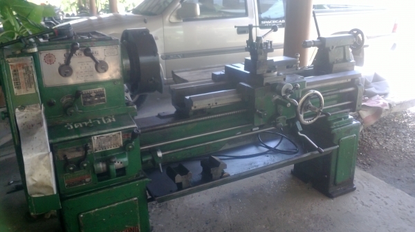 แท่นกลึง  6 ฟุต 3 เพลา เกียร์บล็อก ชิงฟง พร้อมใช้งาน  83,000