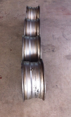 ขายล้อ 2 ชิ้นแท้ขอบ 15x7 ออฟ-15 6/139.7 ออฟลึก เดิมๆ ไร้ปัญหา ขายล้อ 2 ชิ้นแท้ขอบ 15x7 ออฟ-15 6/139.7 ออฟลึก เดิมๆ ไร้ปัญหา