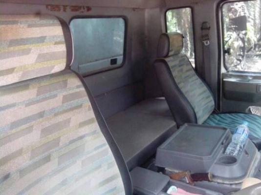 รถบรรทุก 6 ล้อ ยีห้อ HINO รุ่นFF สิงห์ไฮเทค195 แรงม้า รถบรรทุก 6 ล้อ ยีห้อ HINO รุ่นFF สิงห์ไฮเทค195 แรงม้า