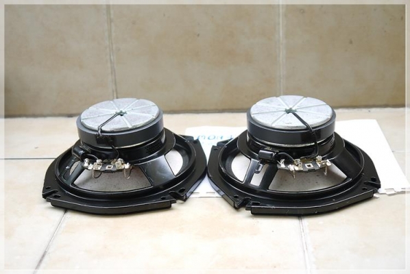 ลำโพง Pioneer/Carrozzeria รุ่น ST-F1700 120w