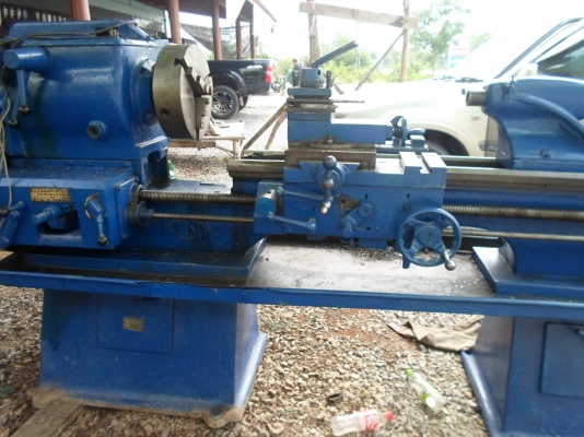 แท่นกลึง 6 ฟุต 2 เพลา เกียร์บล็อก พร้อมใช้ไฟบ้าน  60,000