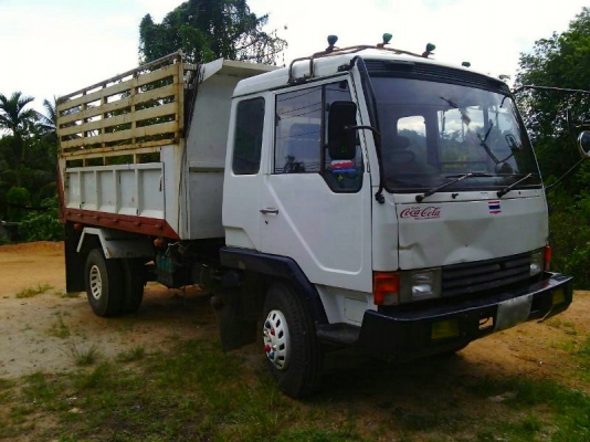 รถมิตซูบิชิ 6 ล้อดั้ม  ปี 36  สนใจติดต่อ 081-6079515