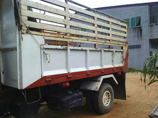 รถมิตซูบิชิ 6 ล้อดั้ม  ปี 36  สนใจติดต่อ 081-6079515