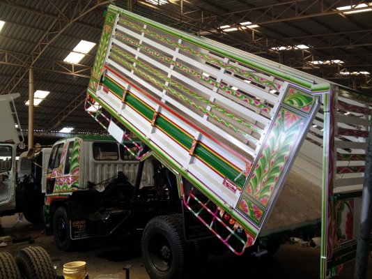 รีบจองเลยครับ HINO สิงห์ไฮเทค เครื่อง 195 แรงม้ากระบะดั้มพ์เกษตร ยาว 4.5 เมตร สูง 1.7 เมตร พร้อมแลบลายคาดสี ยาง 900 ขอบ 20 สนใจรีบจองด่วนครับ รีบจองเลยครับ HINO สิงห์ไฮเทค เครื่อง 195 แรงม้ากระบะดั้มพ์เกษตร ยาว 4.5 เมตร สูง 1.7 เมตร พร้อมแลบลายคาดสี ยาง 900 ขอบ 20 สนใจรีบจองด่วนครับ