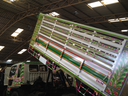 รีบจองเลยครับ HINO สิงห์ไฮเทค เครื่อง 195 แรงม้ากระบะดั้มพ์เกษตร ยาว 4.5 เมตร สูง 1.7 เมตร พร้อมแลบลายคาดสี ยาง 900 ขอบ 20 สนใจรีบจองด่วนครับ รีบจองเลยครับ HINO สิงห์ไฮเทค เครื่อง 195 แรงม้ากระบะดั้มพ์เกษตร ยาว 4.5 เมตร สูง 1.7 เมตร พร้อมแลบลายคาดสี ยาง 900 ขอบ 20 สนใจรีบจองด่วนครับ