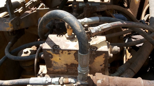 ***ขายแล้วครับขอบคุณ Truck2hand ขายแบคโฮ KOMATSU PC120-3 Sr.21893 เครื่องเดิมปั้มเดิม แน่นดีแรงดี ไม่เยิ้ม บูมอาร์มดีไม่มีปะไม่มีร้าว บุ้งกี๋ดีไม่ผุ เอวแน่นดีไม่มีแตก ช่วงล่าง โซ่ ใบแทร็ก โรลเลอร์ สภาพดี 70-80\% เฟรมดีไม่ผุ บอดี้สวยสีสันดี รถทำงานอยู่ปกติ ***ขายแล้วครับขอบคุณ Truck2hand ขายแบคโฮ KOMATSU PC120-3 Sr.21893 เครื่องเดิมปั้มเดิม แน่นดีแรงดี ไม่เยิ้ม บูมอาร์มดีไม่มีปะไม่มีร้าว บุ้งกี๋ดีไม่ผุ เอวแน่นดีไม่มีแตก ช่วงล่าง โซ่ ใบแทร็ก โรลเลอร์ สภาพดี 70-80\% เฟรมดีไม่ผุ บอดี้สวยสีสันดี รถทำงานอยู่ปกติ