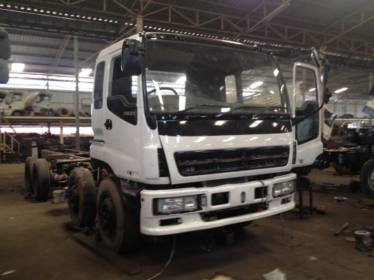 กำลังเก็บงานครับ 12 ล้อ ISUZU GIGA เครื่อง 6wa1 360 แรงม้า ระบบน้ำมัน พร้อมทะเบียนเรียบร้อยครับ