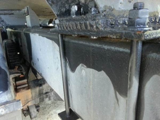 รถบรรทุก 10 ล้อ บรรทุกน้ำ  ยี่ห้อ HINO รุ่น FM127LA   180 แรงม้า