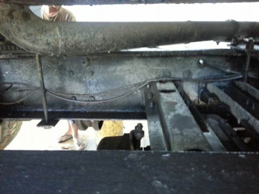 รถบรรทุก 10 ล้อ บรรทุกน้ำ  ยี่ห้อ HINO รุ่น FM127LA   180 แรงม้า