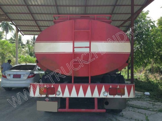 รถบรรทุก 10 ล้อ บรรทุกน้ำ  ยี่ห้อ HINO รุ่น FM127LA   180 แรงม้า