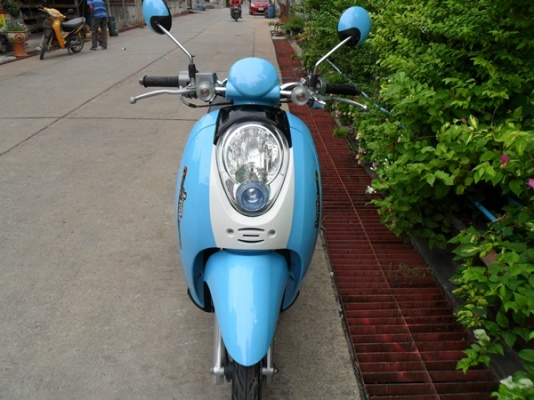 Honda scoopy I สีสวยสดใสวิ่งน้อยสภาพดีไม่มีรอยขีอขูดเครื่องใสๆแน่นๆ