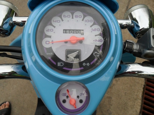 Honda scoopy I สีสวยสดใสวิ่งน้อยสภาพดีไม่มีรอยขีอขูดเครื่องใสๆแน่นๆ