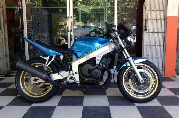 ด่วนๆเลย Honda CBR250 ทะเบียนไม่ขาดต่อ