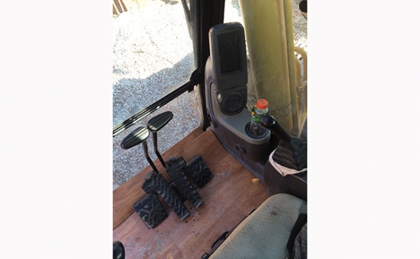 รถแบคโฮมือสอง CAT 325D สภาพรถเยี่ยม 090-268-2646