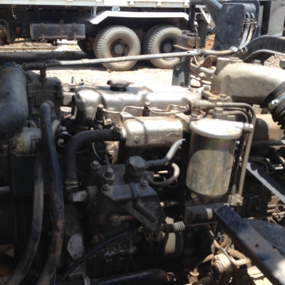 ขายรถสิบล้อ รถสวย สภาพดี พร้อมใช้งาน  0819563995