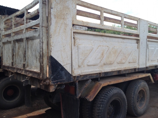 ขายรถสิบล้อ รถสวย สภาพดี พร้อมใช้งาน  0819563995