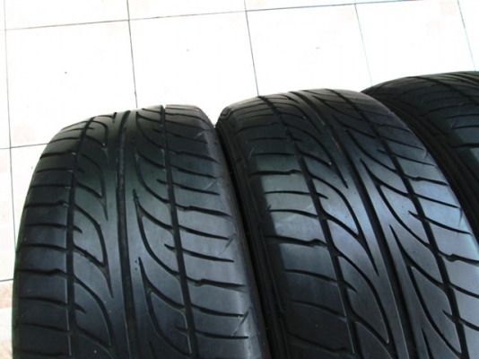 ขายยาง DUNLOP LM703 205-55-16 ปี13 (1ชุด)