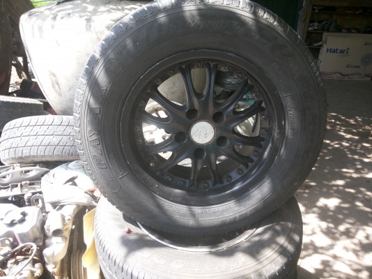 ขายล้อแม็กหลายชุดถูกๆ