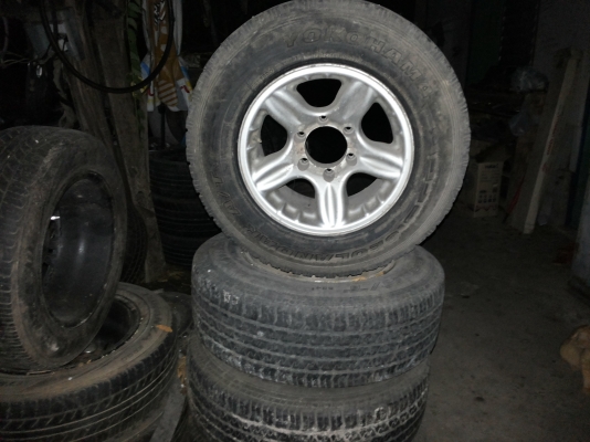 ขายล้อแม็กหลายชุดถูกๆ