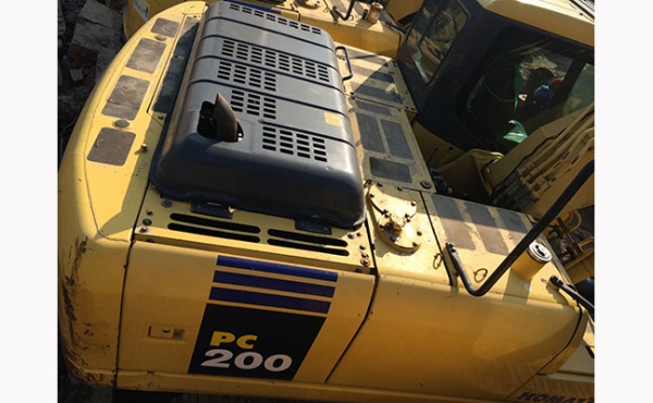 รถแบคโฮมือสอง KOMUTSU PC200-7 สภาพรถเยี่ยม 090-268-2646
