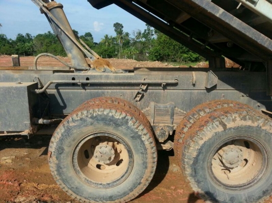 รถอีซูซู  10  ล้อดั้ม  FXZ  นางฟ้าแท้  240  แรงม้า  ปี  39  สนใจติดต่อ  081-6079515