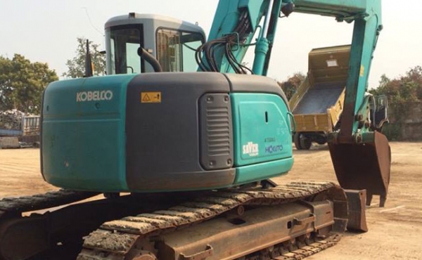 รถแบคโฮมือสอง KOBELCO SK130UR-1E สภาพรถเยี่ยม 090-268-2646