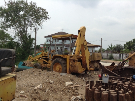 JCB 3CX ขายถูก !