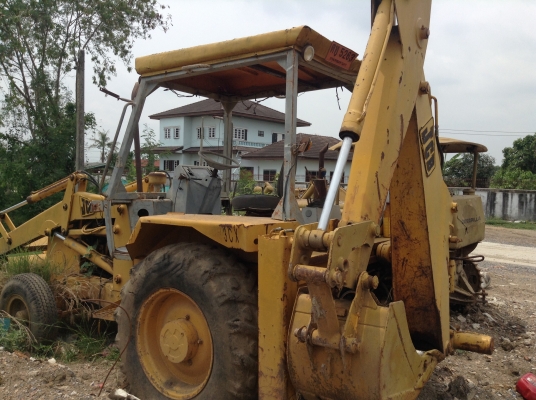 JCB 3CX ขายถูก !