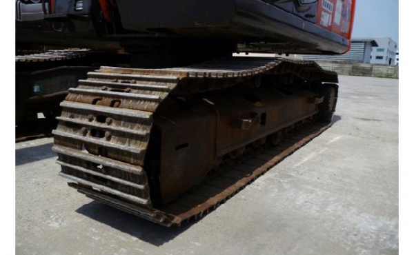 รถแบคโฮมือสอง HITACHI ZX200-3 สภาพรถเยี่ยม 090-268-2646