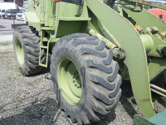 รถตัก Caterpillar 910F Serial: 1YK03411 2834ชม. สต็อกเราที่ญี่ปุ่นค่ะ