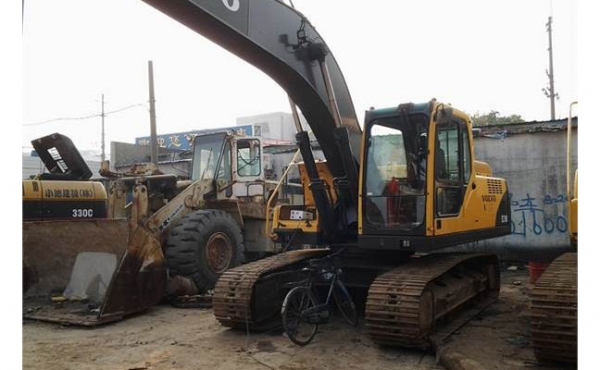รถแบคโฮมือสอง VOLVO EC210B สภาพรถเยี่ยม 090-268-2646